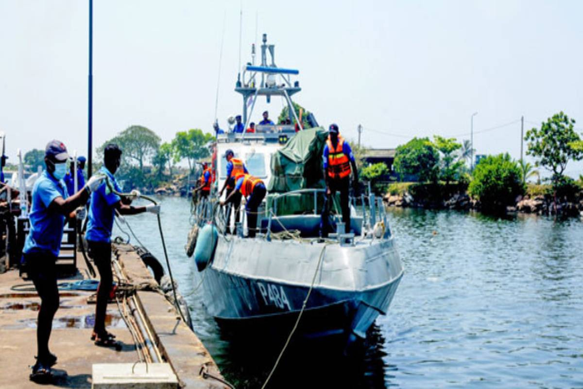 இலங்கையில் இருந்த 236 ஈரானிய கடற்படை வீரர்கள் தாயகம் திரும்பினர்