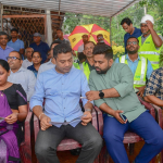 ‘திட்வா’ சூறாவளியால் பாதிக்கப்பட்ட மாணவர்களுக்கு பிரதமர் ஹரிணி அமரசூரிய முன்னிலையில் உதவி